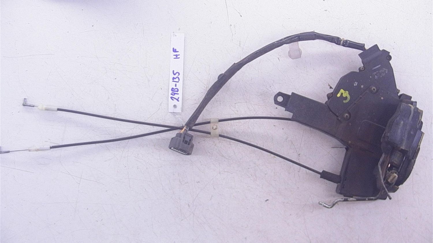 Toyota LAND CRUISER AMAZON (_J1_) Door lock 69030-60200 - Autoparts24