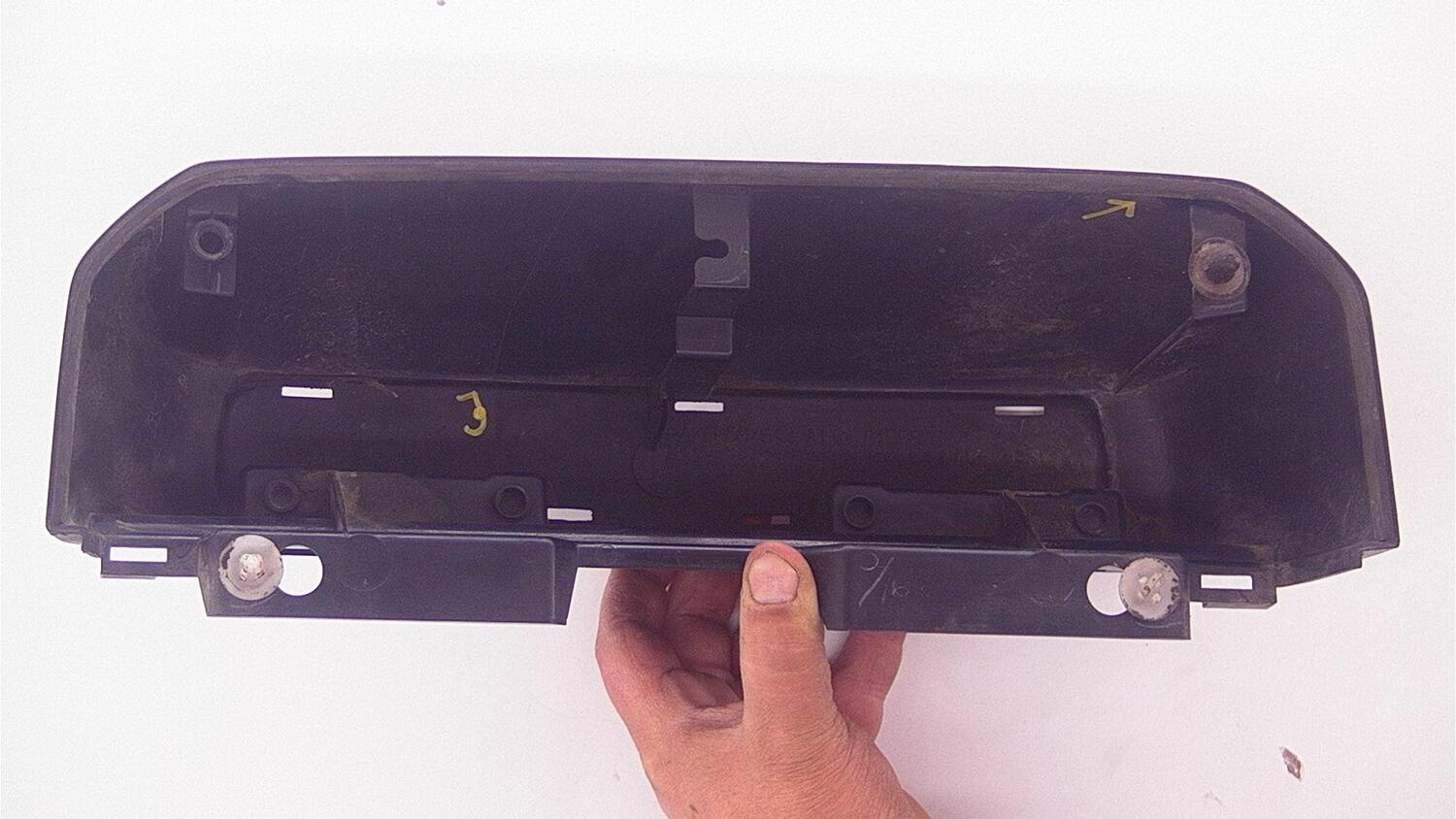 Cache De Plaque D'immatriculation Pour Toyota Land Cruiser Prado 120 (LC120) - Numéro OEM 81696-60011 - Noir