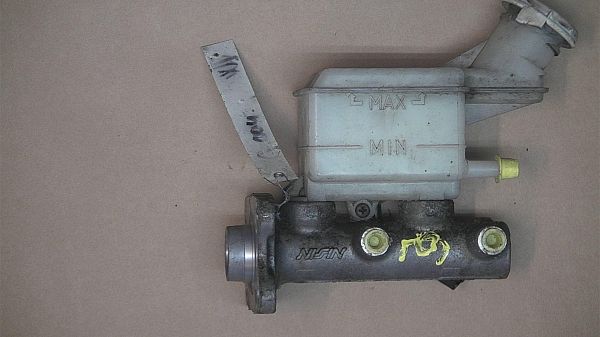 Maître-cylindre de frein MITSUBISHI L 400 Box (PD_W, PC_W, PB_V, PA_W, PA_V)