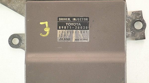 relais d'injection TOYOTA RAV 4 Mk II (_A2_)