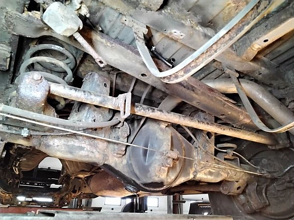Stabilisator hinten quer