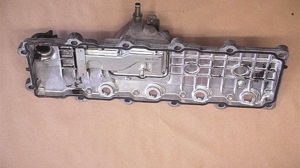 Ventildeckel NISSAN PATROL GR Mk II Wagon (Y61)