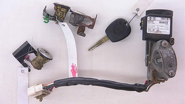 Lock cylinder NISSAN NAVARA (D22_)