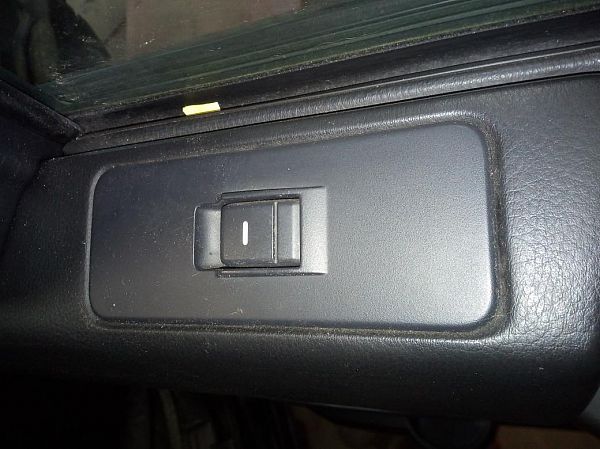 Switch - windows LAND ROVER DISCOVERY III (L319)