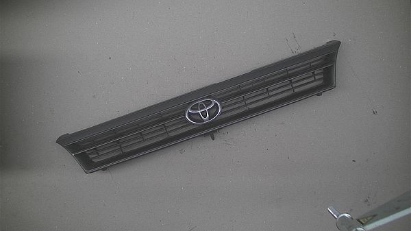 Grill TOYOTA COROLLA Liftback (_E10_)