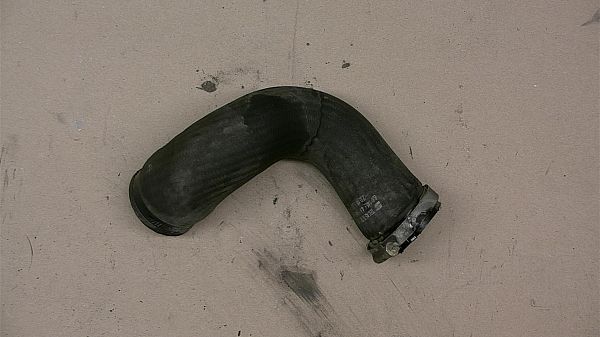 Turbo / intercoolerslang SEAT IBIZA Mk IV (6J5, 6P1)