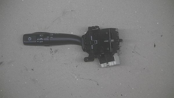 Kontakt - blinklys TOYOTA AVENSIS VERSO (_M2_)