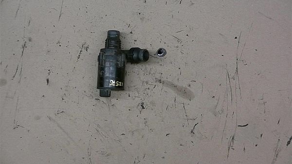 Pompe circulation BMW X5 (E53)