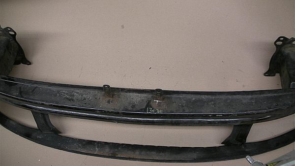 Front bumper - untreated VW PASSAT Estate (3C5)