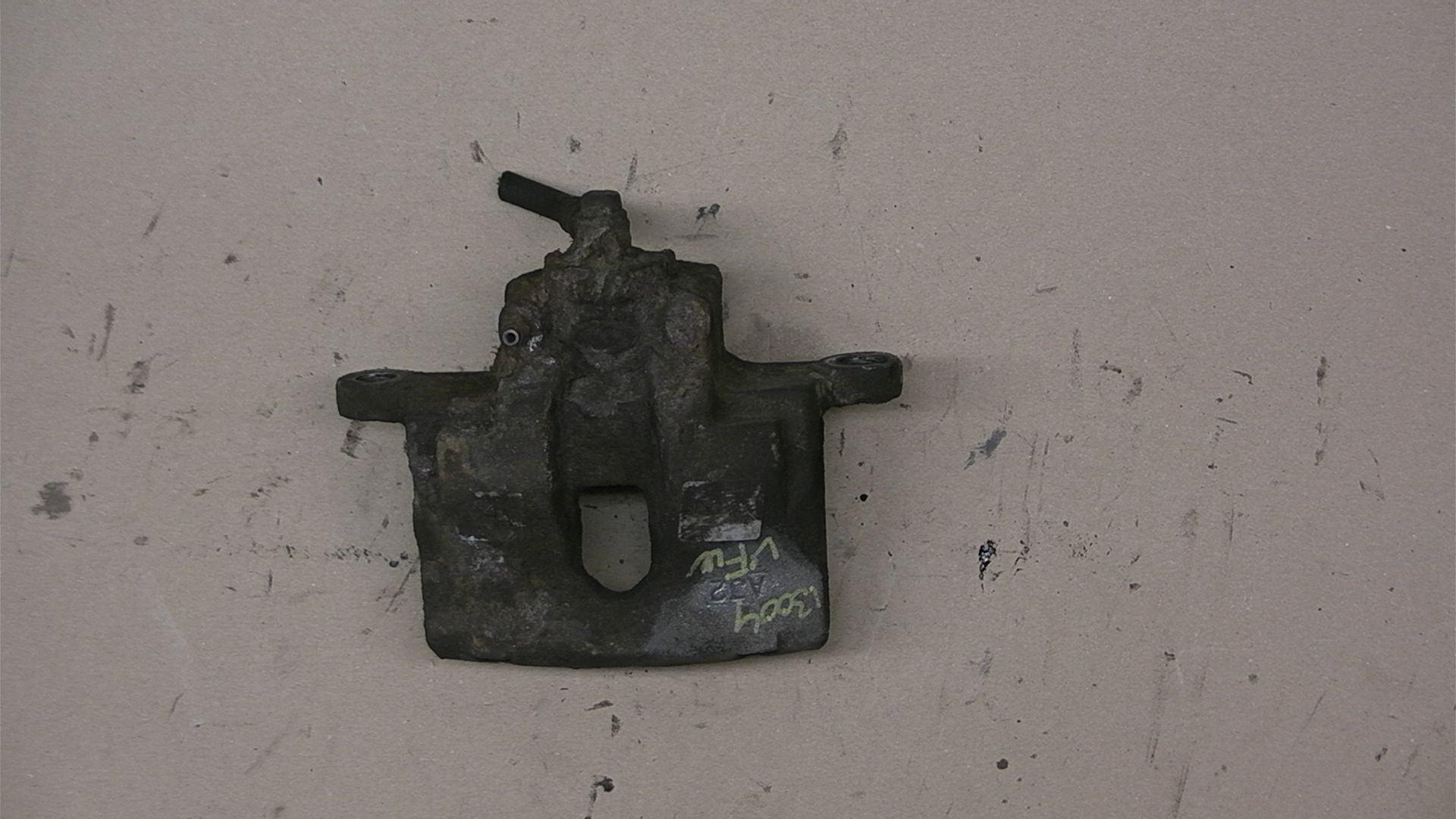 étrier ventilé avant gauche KIA K2500 (SD)