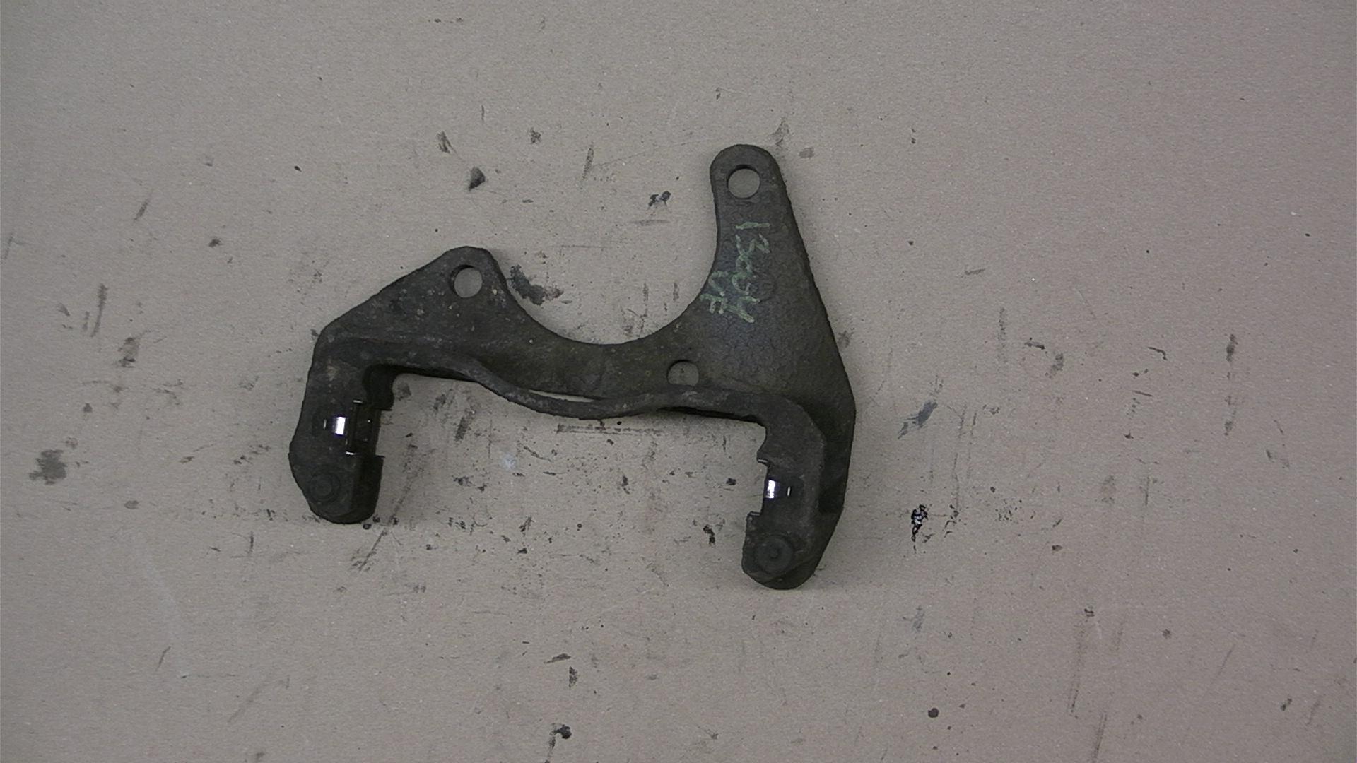 Support d'étrier de frein / étrier de frein KIA K2500 (SD)