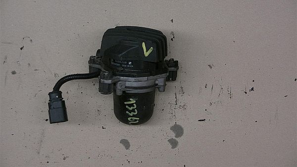 Catalytic converter pump PORSCHE