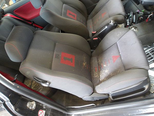 Fotele przednie – 2 drzwi VW POLO (6N2)