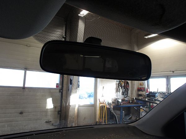 Rear view mirror - internal TOYOTA URBAN CRUISER (_P1_)