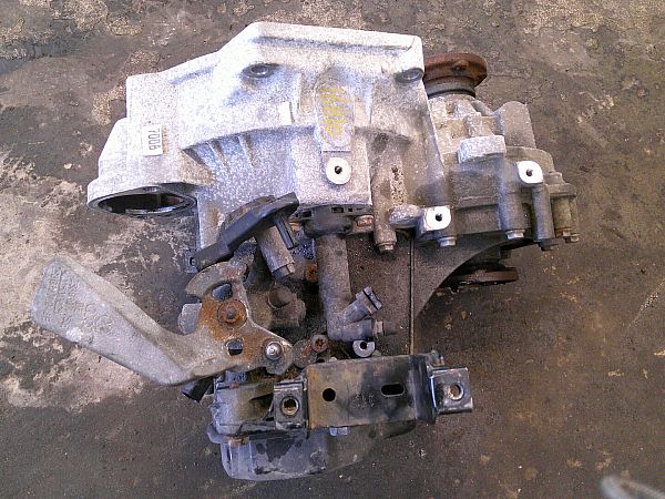 Gearkasse manuel AUDI A1 Sportback (8XA, 8XF)