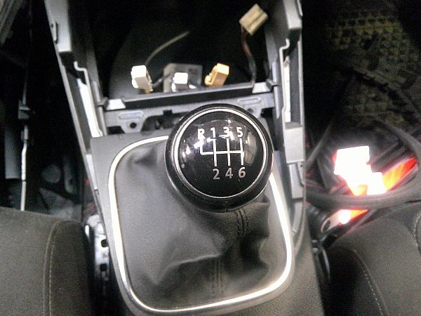 Skrzynia biegów 6-biegowa VW GOLF VI (5K1)