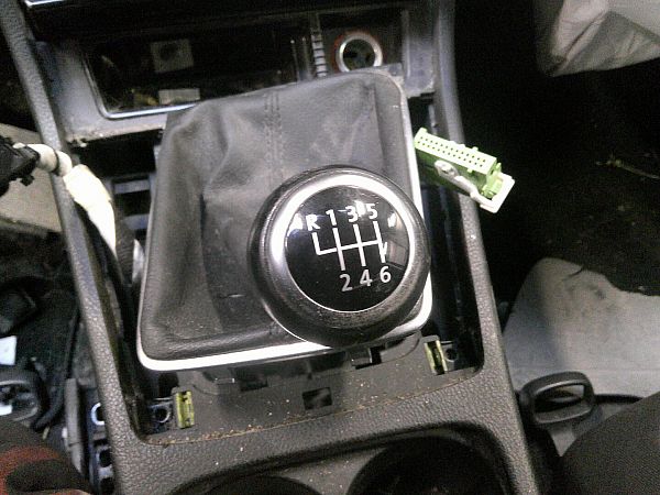 Skrzynia biegów 6-biegowa VW PASSAT Estate (365)