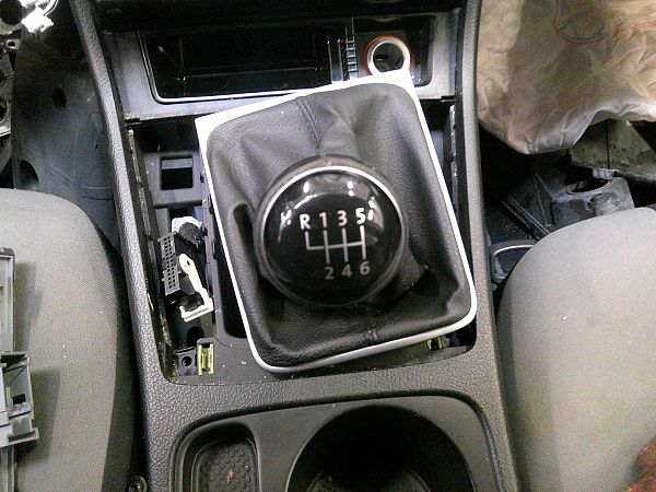 Skrzynia biegów 6-biegowa VW PASSAT Estate (365)