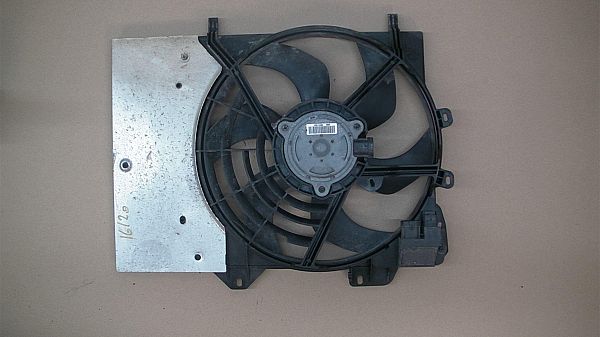 Radiator fan electrical CITROËN C3 Picasso (SH_)