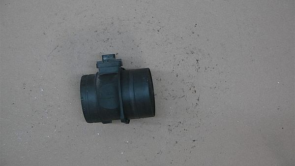 Débitmètre d'air VW PASSAT Estate (365)