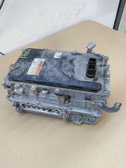 El inverter AC/DC TOYOTA C-HR (_X1_)
