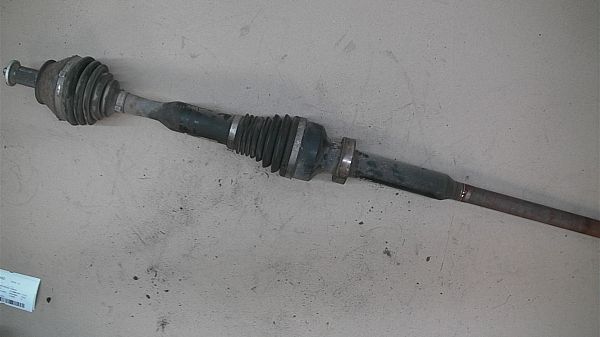 36051325 : Aandrijfas voor - Autoparts24
