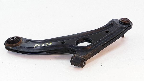 Bærearm forrest nederst HYUNDAI GETZ (TB)