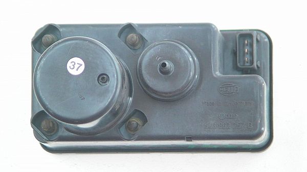 Zentralverriegelung Pumpe AUDI