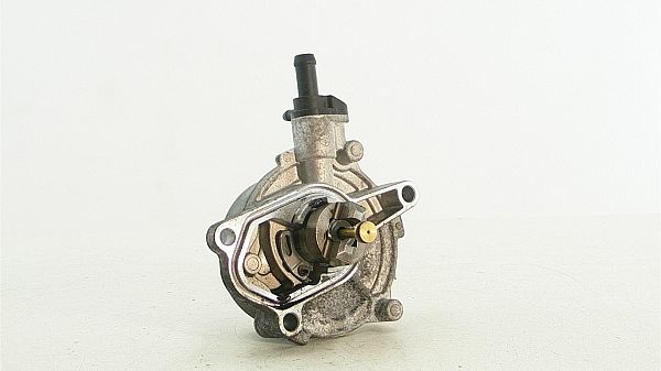 Vacuum pump KIA RIO II (JB)