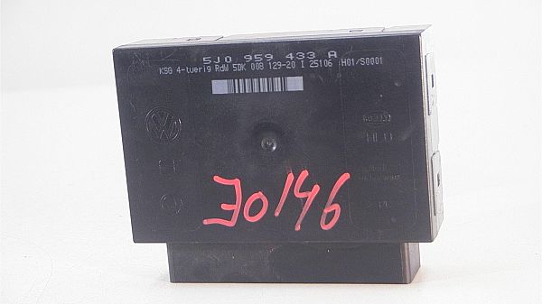 Central lock - relay SKODA ROOMSTER (5J7)