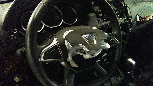 Steering wheel - airbag type (airbag not included) DACIA DUSTER (HS_)