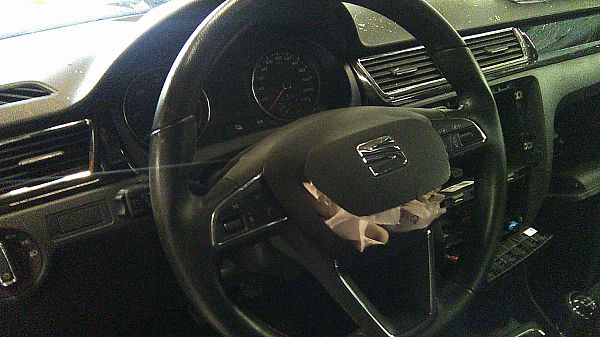 Steering wheel - airbag type (airbag not included) SEAT TOLEDO IV (KG3)