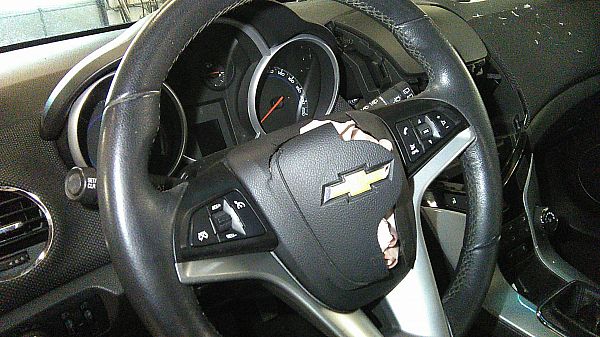 Lenkrad, der Airbag wird nicht mitgeliefert CHEVROLET CRUZE Hatchback (J305)