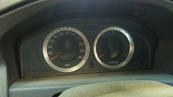Instrumentbræt VOLVO V70 III (135)