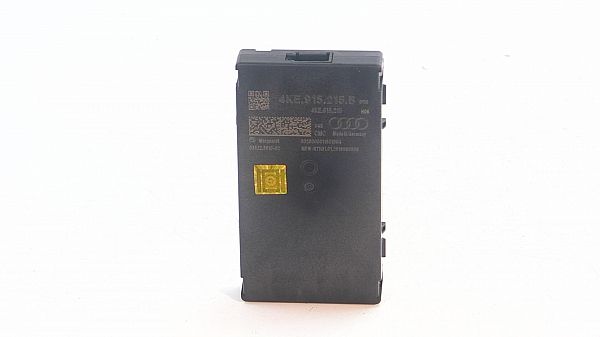 Steuergerät zur Batterieüberwachung AUDI