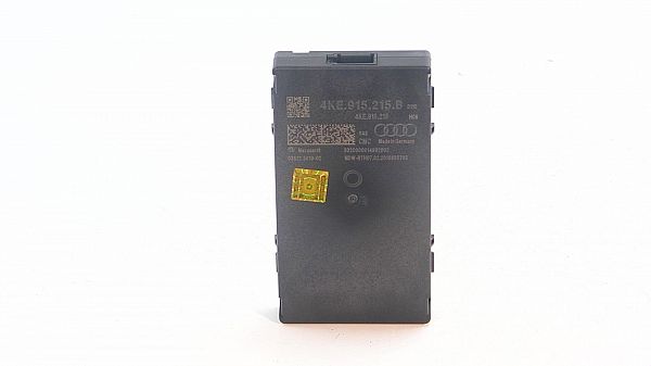 Steuergerät zur Batterieüberwachung AUDI