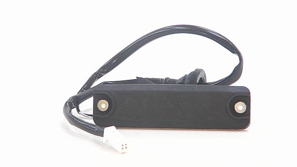 Tailgate interior handle