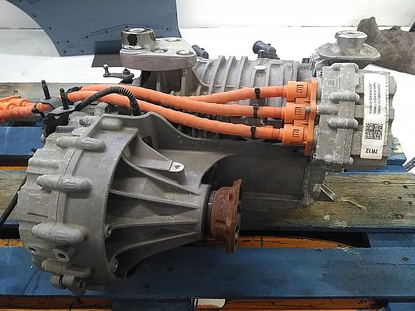 Elektromotor für den Antrieb VW GOLF VII (5G1, BQ1, BE1, BE2)