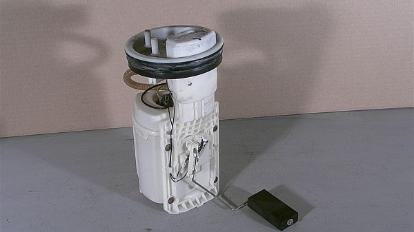 Fuel pump SEAT TOLEDO Mk II (1M2)