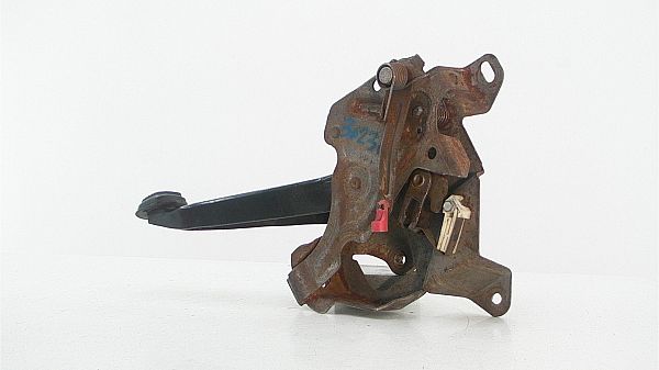 Hand brake - pedal CHRYSLER VOYAGER II (ES)