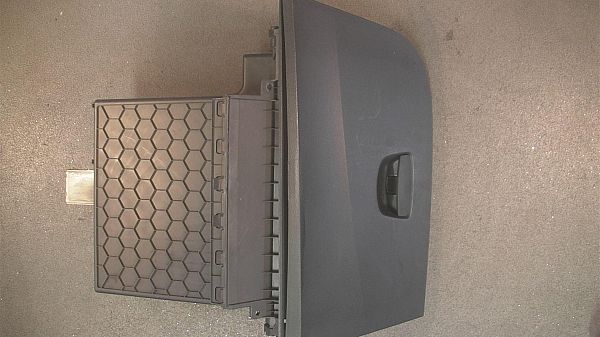 Klep dashboardkastje / handschoenenkastje SEAT IBIZA Mk IV (6J5, 6P1)