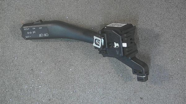 Bryter ratt blinklys / lys VW TOURAN (1T1, 1T2)