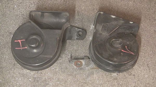 Horn MERCEDES-BENZ E-CLASS T-Model (S211)