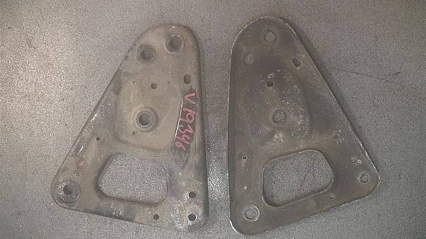 Vorderachsträger RENAULT