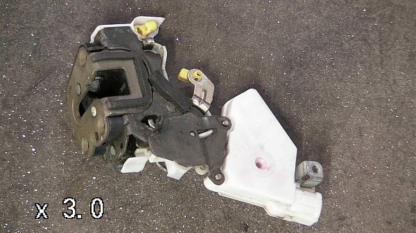 Zentralverriegelung NISSAN