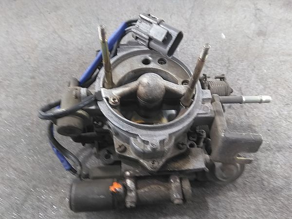 Monopoint Einspritzung NISSAN