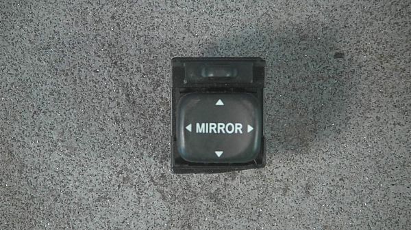 Wing mirror - switch TOYOTA YARIS VERSO / FUN CARGO (_P2_)