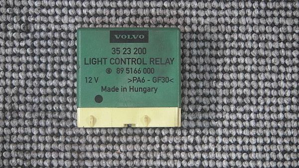 Relay - light VOLVO V70   (875, 876)