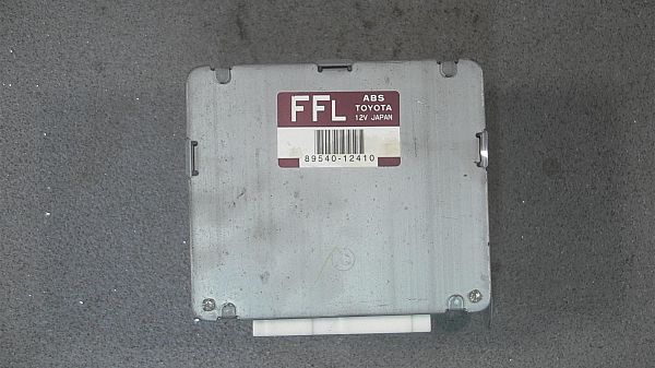 A b s - eletronic box TOYOTA COROLLA Compact (_E11_)