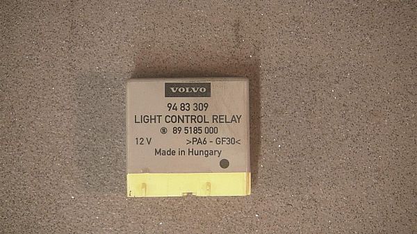 Relay - light VOLVO V70   (875, 876)